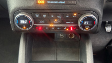 Ford Focus 1.0 EcoBoost Active Style 5dr Petrol Hatchback